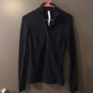 Lululemon 1/2 Zip Size 2